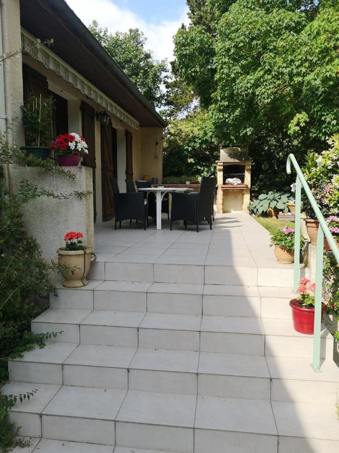 Chez Eliane Apartment Villeneuve-la-Comptal Exterior photo
